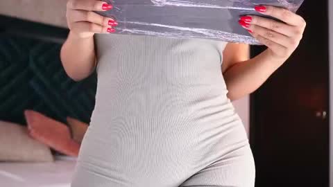 Snapshot of sofi_moreno chatting on May 2026 11:18:01 AM Sofi online show from May 2026 11:18:01 AM