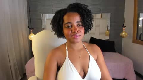 Snapshot of sofi_skype chatting on August 2026 03:03:01 PM Sofi online show from August 2026 03:03:01 PM
