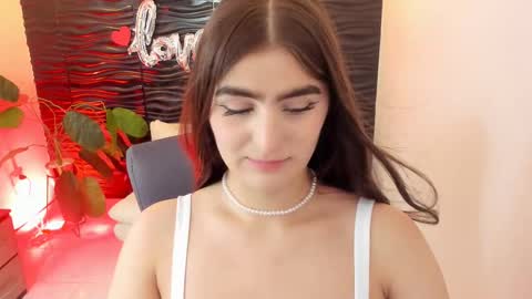 Skarlett online show from October 2025 01:08:01 PM