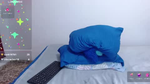 sofia  whitee online show from December 2024 09:55:02 AM