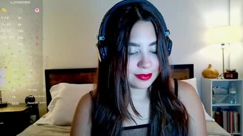 Snapshot of sofia_bloom8 chatting on June 2026 03:32:02 PM Call me Sofi Welcome online show from June 2026 03:32:02 PM
