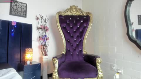 Snapshot of sofia_boobs__ chatting on December 2024 07:04:02 PM Sofia online show from December 2024 07:04:02 PM