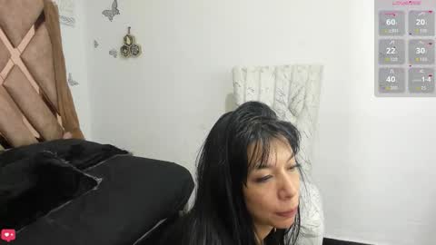 Snapshot of sofia_dg chatting on October 2025 09:14:02 PM Sofia online show from October 2025 09:14:02 PM