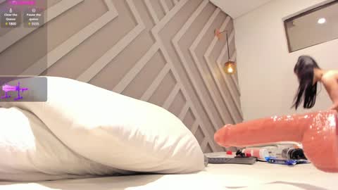 Sofia  online show from January 2025 11:13:02 AM