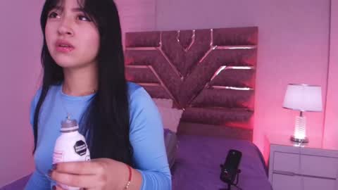 sofia gomes online show from May 2026 11:53:01 AM
