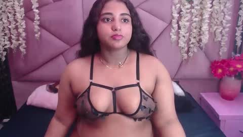 Snapshot of sofia_hernandeez_ chatting on March 2026 12:38:02 PM Sofi online show from March 2026 12:38:02 PM