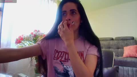 Snapshot of sofia_k_rock chatting on February 2025 12:23:02 PM Sofia Kuleth online show from February 2025 12:23:02 PM