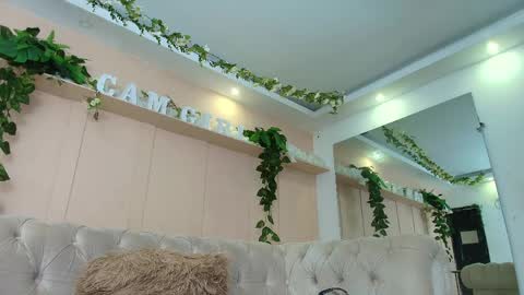 Snapshot of sofia_laverde chatting on April 2026 05:07:01 PM Sofi online show from April 2026 05:07:01 PM