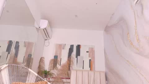 Snapshot of sofia_laverde chatting on April 2026 06:42:01 PM Sofi online show from April 2026 06:42:01 PM