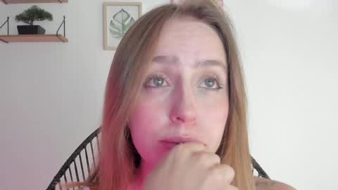     online show from January 2025 07:19:02 AM