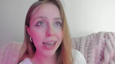     online show from March 2025 03:33:01 AM