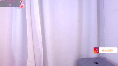 Snapshot of sofia_rios07 chatting on May 2026 04:39:02 AM IG online show from May 2026 04:39:02 AM