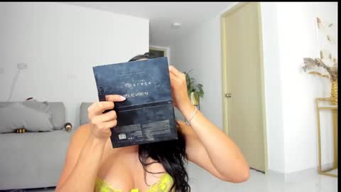 sofia_rivers_ online show from October 2025 11:46:02 PM