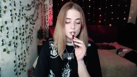 sofia_rosemary online show from October 2025 12:12:02 PM