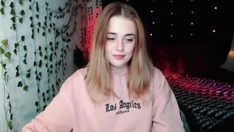 sofia_rosemary online show from October 2025 06:07:02 PM