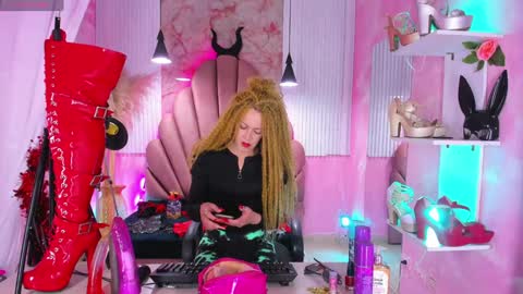 Sofia online show from December 2024 05:23:02 PM