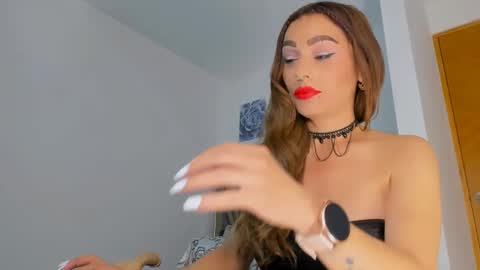 Snapshot of sofia_swett_03 chatting on March 2025 03:11:02 AM laura online show from March 2025 03:11:02 AM