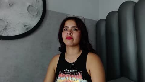 Sofa online show from September 2025 12:37:02 AM