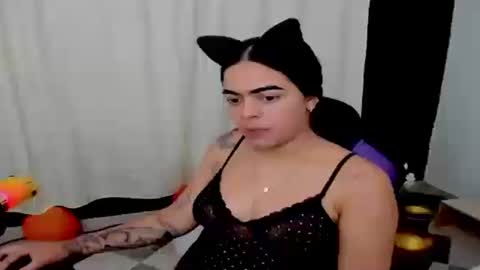 sofia online show from February 2025 01:14:02 AM