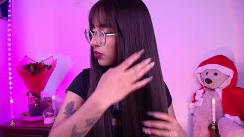 Snapshot of sofiaafoxx chatting on December 2024 01:05:02 PM Sofia online show from December 2024 01:05:02 PM