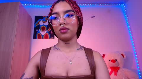 Snapshot of sofiaafoxx chatting on February 2025 07:55:02 AM Sofia online show from February 2025 07:55:02 AM