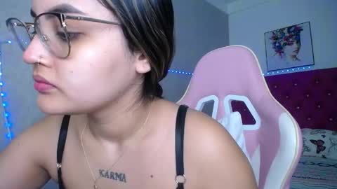 Sofia online show from May 2026 12:35:01 PM