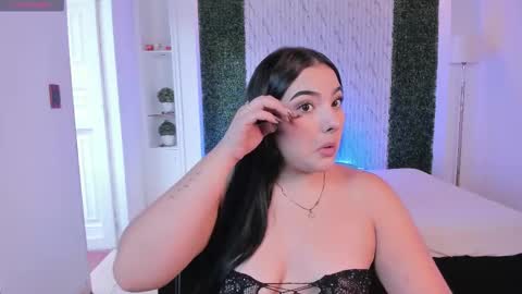 Snapshot of sofiacaramel chatting on November 2025 04:18:02 PM Sofia caramel online show from November 2025 04:18:02 PM