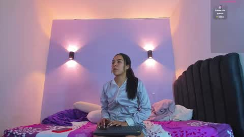 Sofia online show from January 2025 05:20:02 AM