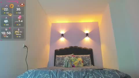 Sofia online show from September 2025 05:34:02 AM