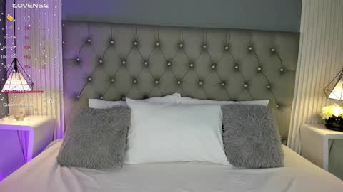 Sofia online show from September 2025 11:35:01 AM