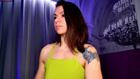 Snapshot of sofiafoster chatting on January 2025 05:06:01 PM Sofia online show from January 2025 05:06:01 PM