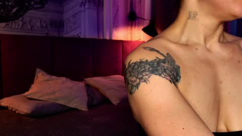 Snapshot of sofiafoster chatting on February 2025 02:13:02 PM Sofia online show from February 2025 02:13:02 PM