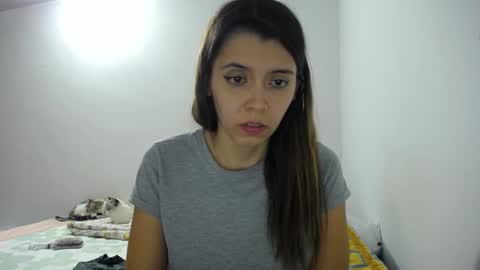 sofiahenao2 online show from October 2025 01:05:02 AM