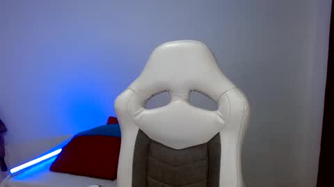 sofia online show from April 2026 04:32:01 AM