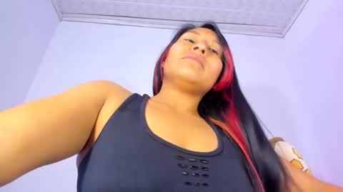 sofii milk online show from December 2024 04:07:02 AM