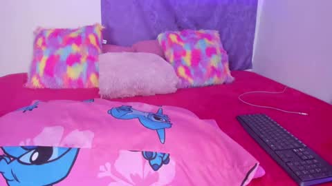 Sofia online show from January 2025 11:38:01 PM