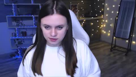 sofiarayan online show from April 2026 06:36:02 PM