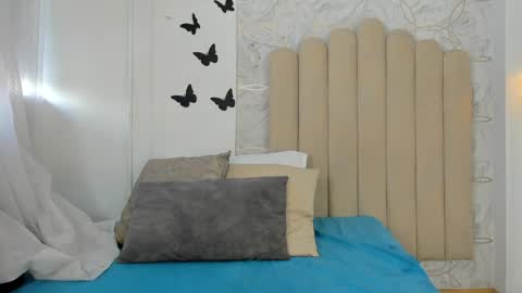 Snapshot of sofiarios04 chatting on February 2025 12:57:02 PM Sofia online show from February 2025 12:57:02 PM