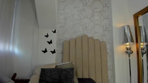 Snapshot of sofiarios04 chatting on February 2025 12:47:02 PM Sofia online show from February 2025 12:47:02 PM