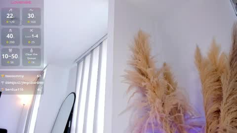 sofia wiliam   online show from April 2026 01:41:01 PM