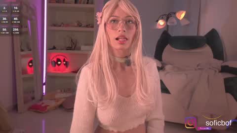 Snapshot of soficb chatting on September 2025 09:48:02 PM Sofi online show from September 2025 09:48:02 PM