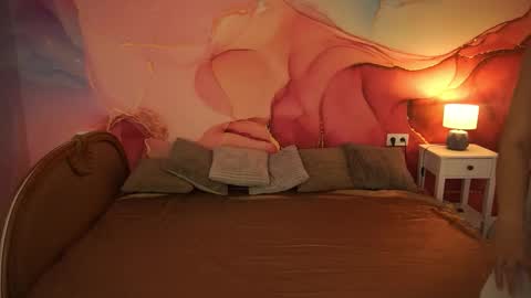 Snapshot of soficroft chatting on November 2025 06:35:02 AM Sofi online show from November 2025 06:35:02 AM