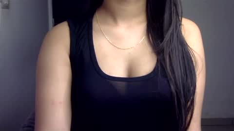 Snapshot of sofie_diva chatting on January 2025 06:51:01 PM divya online show from January 2025 06:51:01 PM