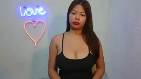 sofie_loorexx online show from February 2026 11:45:01 PM