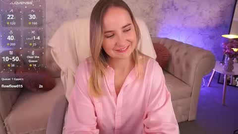 Sofie online show from October 2025 11:45:02 PM