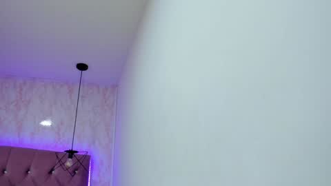 Snapshot of sofii_miller_ chatting on December 2024 01:26:02 AM online show from December 2024 01:26:02 AM