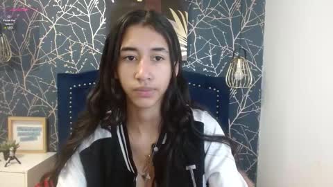 Snapshot of sofii_tk chatting on March 2026 03:12:01 AM Sofii online show from March 2026 03:12:01 AM