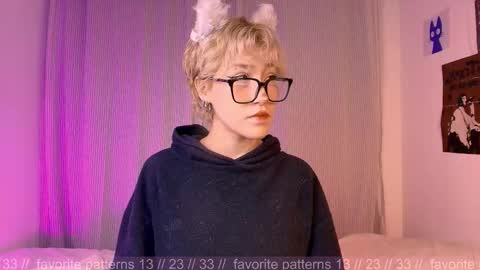 Sofii  online show from November 2025 11:29:01 PM