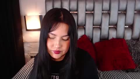 Snapshot of sofiia_vega_ chatting on April 2026 11:49:01 AM sofiia_vega_ online show from April 2026 11:49:01 AM