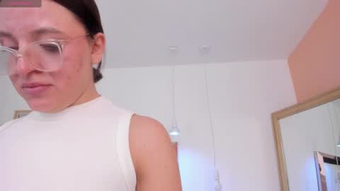 Snapshot of sofiiagudelo chatting on February 2025 10:37:02 AM Sofi agudelo online show from February 2025 10:37:02 AM